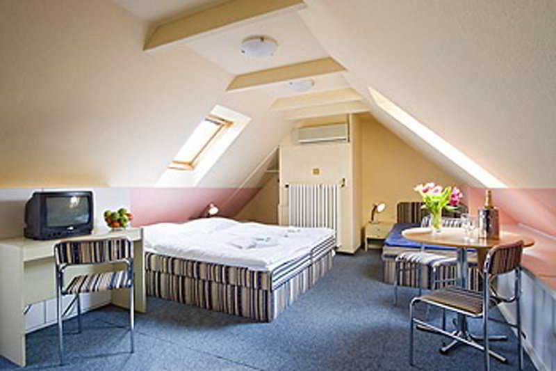 Hotel Stirka Прага Стая снимка